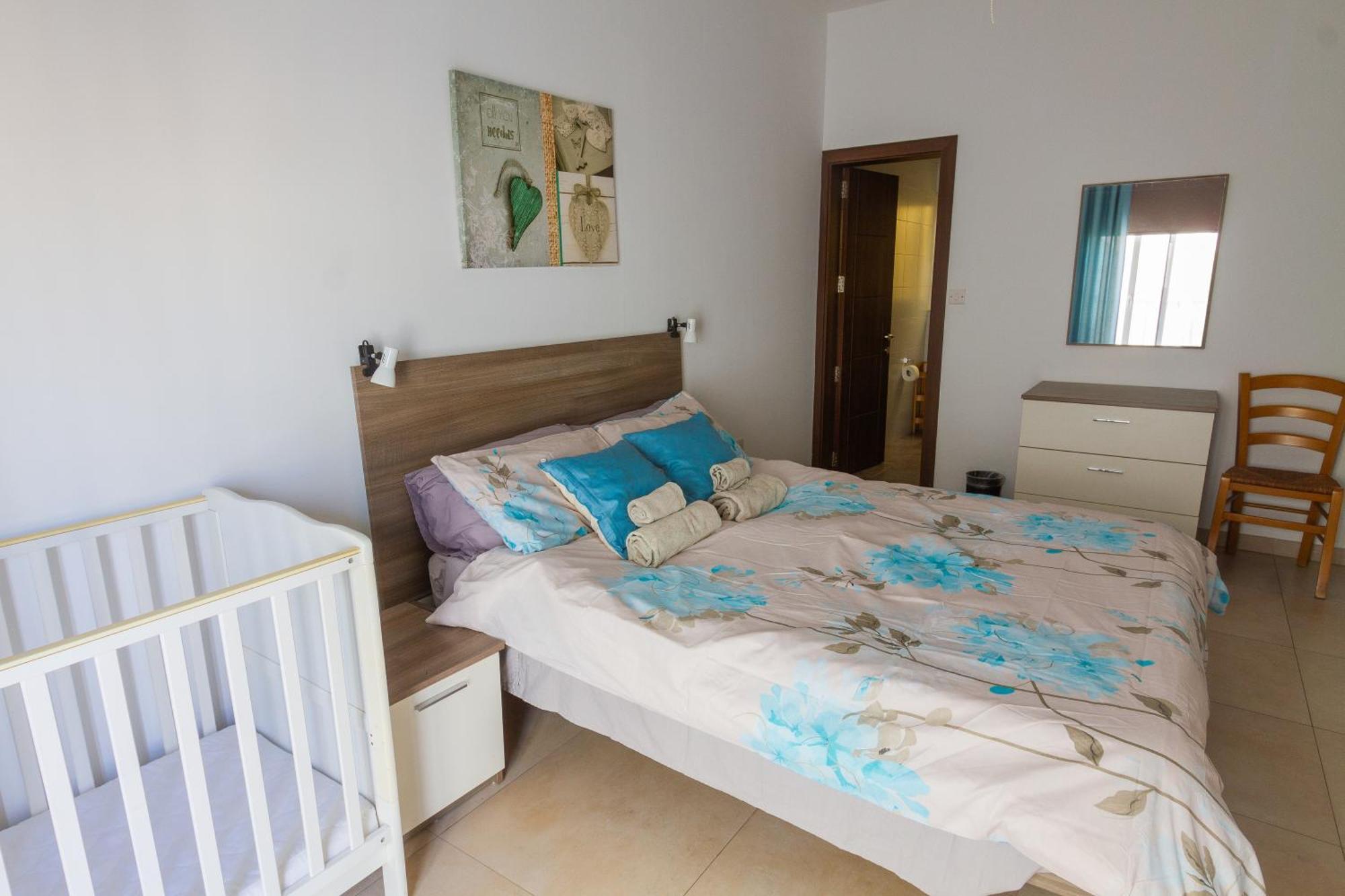 Modern & Central 2 Bedroom & 2 Bathrooms Apartment Мсида Екстериор снимка